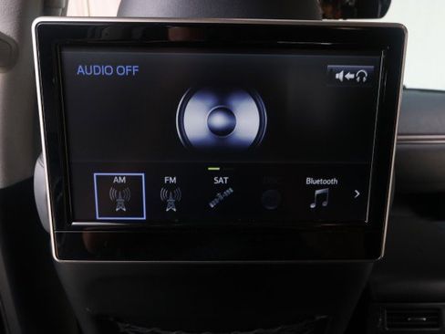 Used 2016 Toyota Land Cruiser AWD/4WD image 46