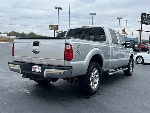 Used 2013 Ford F250 Lariat image 6