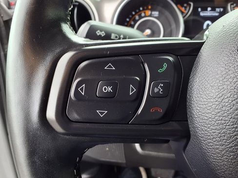 Used 2022 Jeep Wrangler Unlimited Sport AWD/4WD image 13