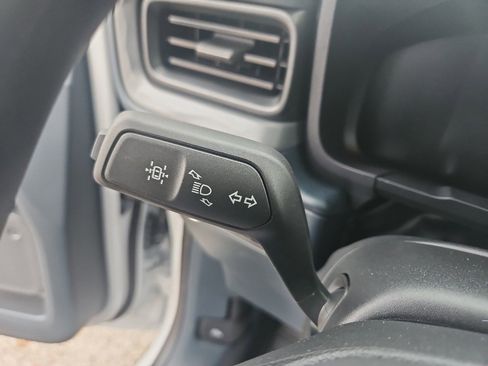 New 2026 Ford Maverick XL image 17