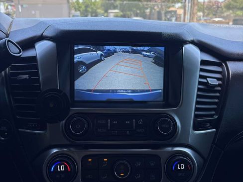 Used 2016 Chevrolet Suburban LTZ RWD image 37
