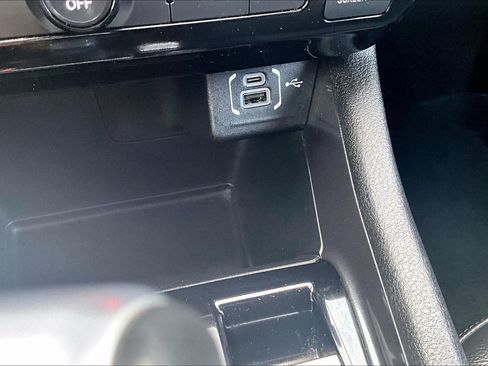 Used 2023 Jeep Compass Latitude AWD/4WD image 30