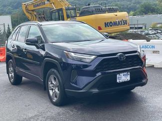 Used 2023 Toyota RAV4 XLE w/ XLE Grade Weather Package AWD/4WD video 1