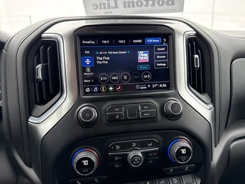 Used 2022 Chevrolet Silverado 3500 LT w/ Convenience Package AWD/4WD image 22