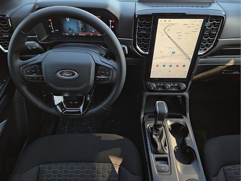 New 2025 Ford Ranger XLT w/ Equipment Group 301A High image 9