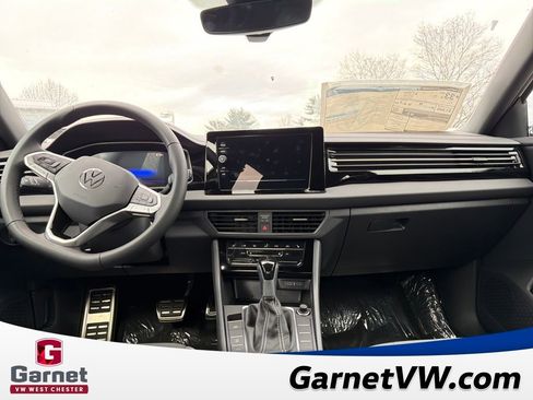 New 2025 Volkswagen Jetta Sport image 12