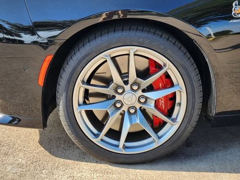 Used 2025 Dodge Charger Daytona Scat Pack w/ Track Pack AWD/4WD image 10