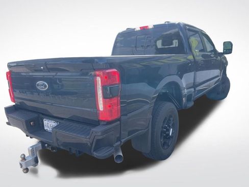 Used 2023 Ford F250 XL w/ STX Appearance Package AWD/4WD image 2