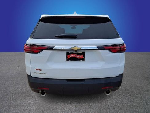 Used 2023 Chevrolet Traverse LS w/ Safety Package FWD image 6