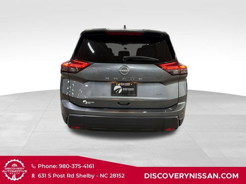 Certified 2025 Nissan Rogue SV AWD/4WD image 7