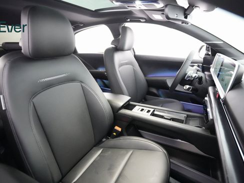 Used 2023 Hyundai Ioniq 6 Limited image 8