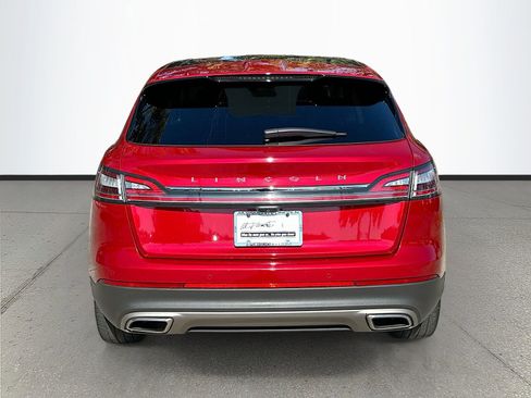 Used 2020 Lincoln Nautilus Reserve w/ Equipment Group 201A image 6