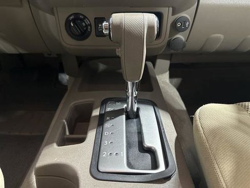 Used 2017 Nissan Frontier SV image 26