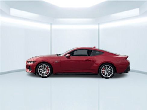 Used 2024 Ford Mustang GT Premium image 2