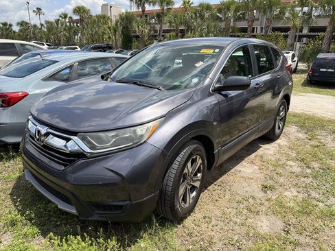 Used 2019 Honda CR-V LX image 3