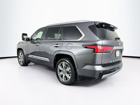 Used 2025 Toyota Sequoia Capstone AWD/4WD image 7