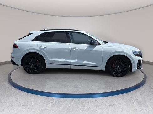 New 2026 Audi SQ8 Prestige AWD/4WD image 4