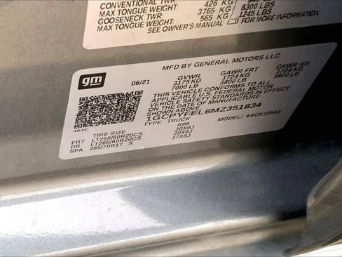 Used 2021 Chevrolet Silverado 1500 LT Trail Boss w/ Convenience Package II image 32