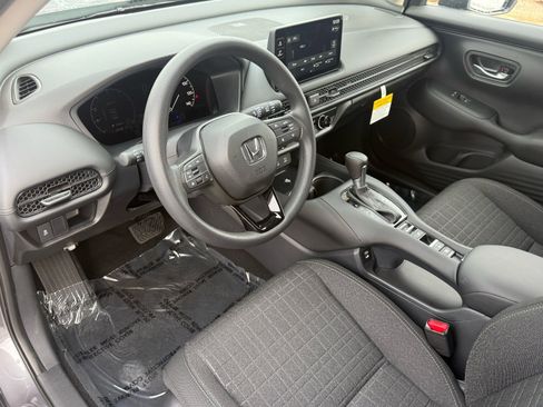 New 2026 Honda HR-V LX image 11