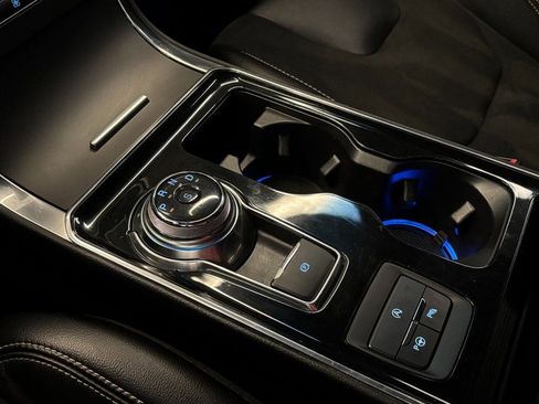 Used 2019 Ford Edge ST w/ Equipment Group 401A image 17