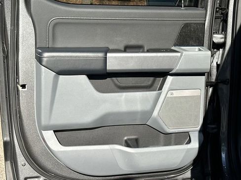 Used 2022 Ford F150 XLT w/ Equipment Group 302A High image 26