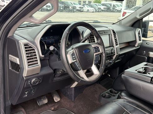 Used 2016 Ford F150 Lariat w/ Trailer Tow Package RWD image 4