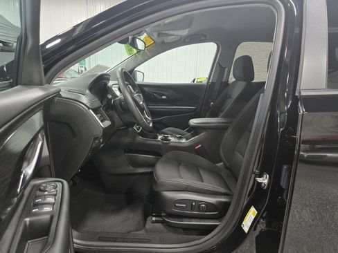 Certified 2024 GMC Terrain SLE w/ Driver Convenience Package image 12