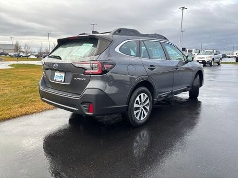 Used 2021 Subaru Outback image 3