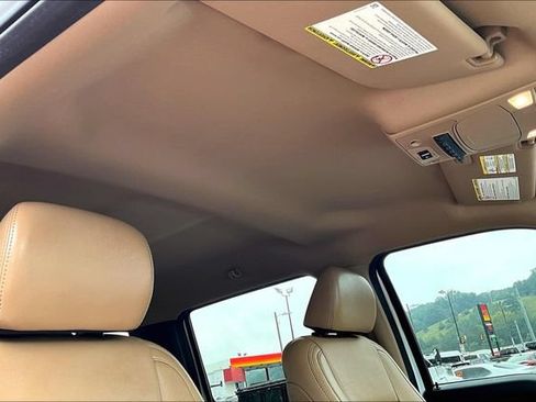 Used 2022 Ford F250 Lariat w/ Chrome Package AWD/4WD image 16