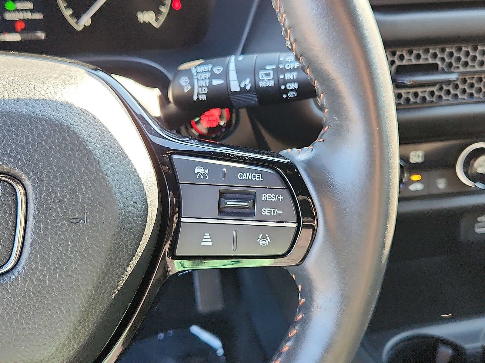 Certified 2024 Honda HR-V Sport image 21