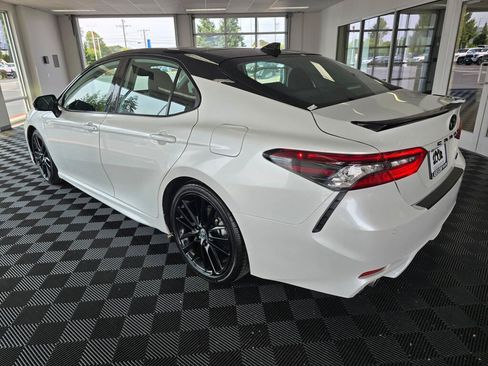 Used 2023 Toyota Camry XSE w/ Navigation Package FWD image 5