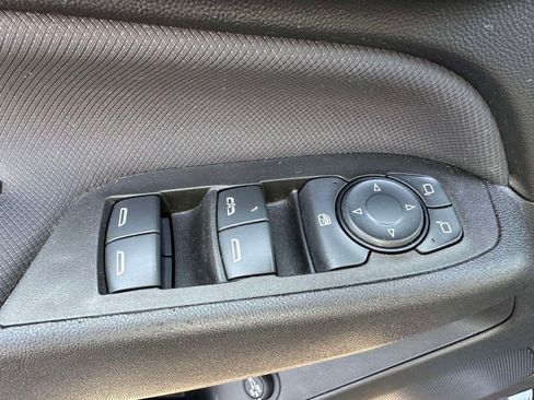 Certified 2023 Chevrolet Equinox RS image 28