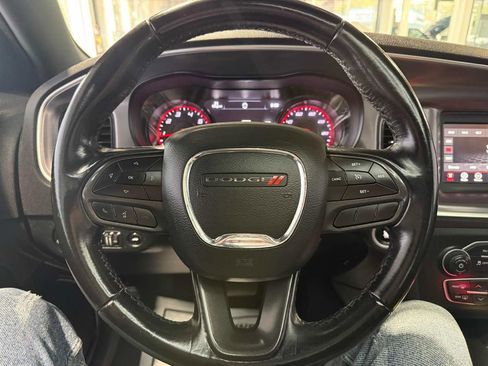 Used 2021 Dodge Charger SXT w/ Blacktop Package image 17