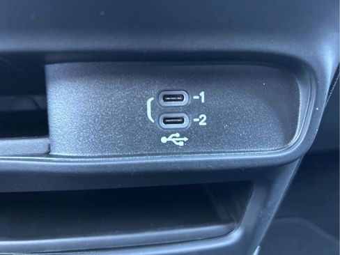 New 2026 Chrysler Pacifica Select image 20