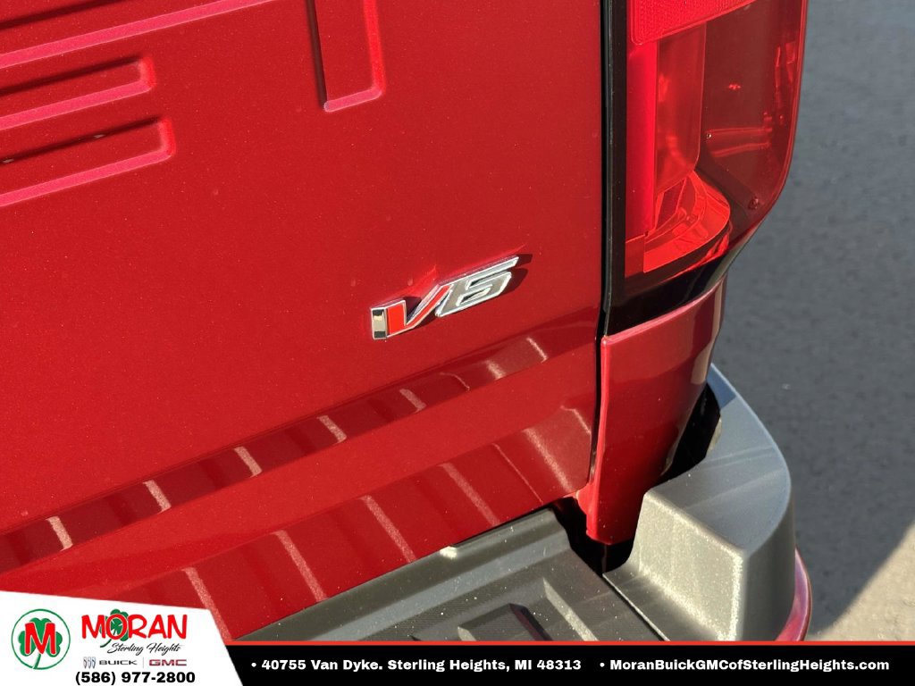 Certified 2021 Chevrolet Colorado W/T w/ Custom Special Edition AWD/4WD image 9