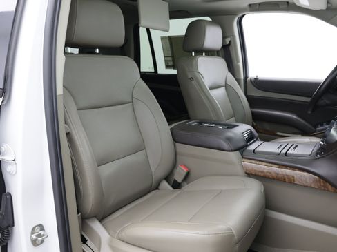 Used 2019 Chevrolet Tahoe Premier RWD image 55