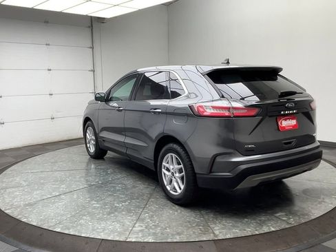 Used 2023 Ford Edge SEL image 37