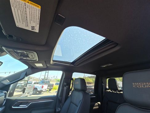 New 2026 Chevrolet Silverado 2500 High Country w/ Midnight Edition AWD/4WD image 18