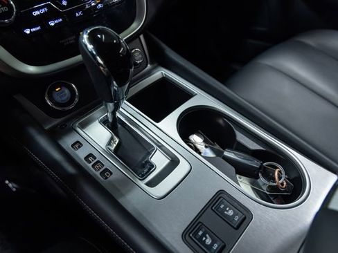 Used 2024 Nissan Murano SV image 18