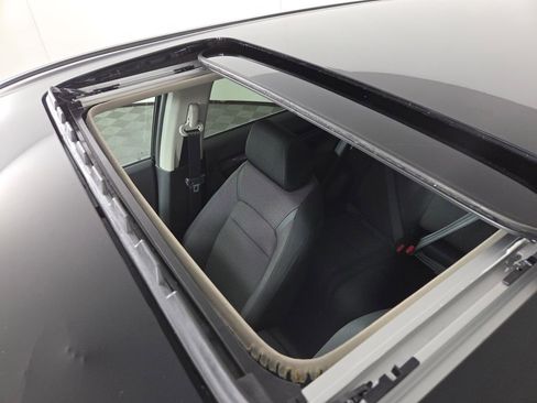 New 2026 Honda CR-V EX image 4