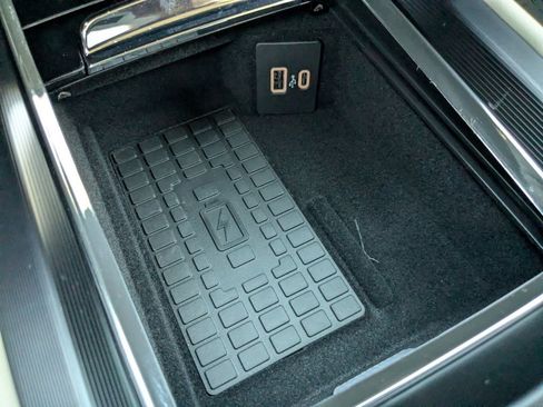 New 2026 Lincoln Corsair Premiere FWD image 26