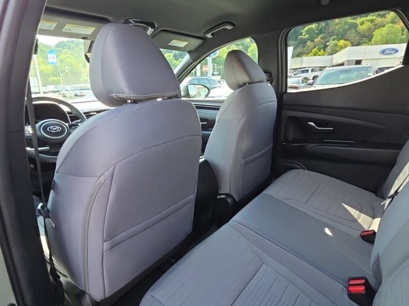 Used 2024 Hyundai Santa Cruz SEL AWD/4WD image 19