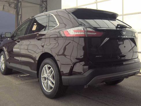 Used 2023 Ford Edge SEL w/ Convenience Package AWD/4WD image 5