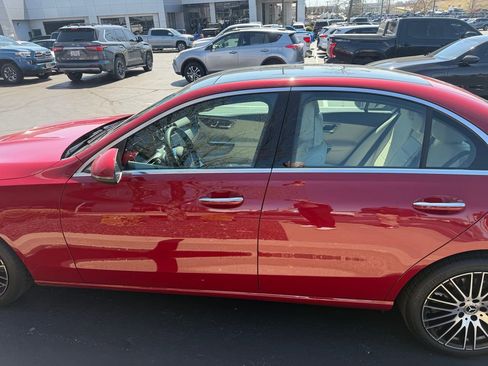 Used 2025 Mercedes-Benz C 300 Sedan image 12