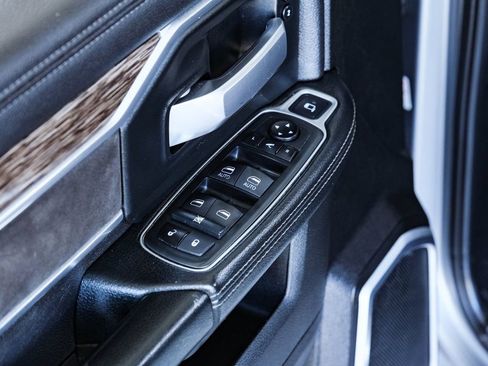 Used 2020 RAM 2500 Laramie image 46