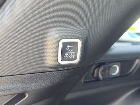 New 2025 Jeep Grand Cherokee Limited w/ MOPAR Finishing Package image 18