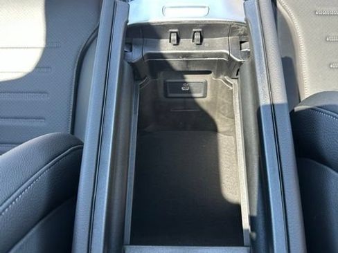 New 2026 Mercedes-Benz GLC 300 4MATIC image 33