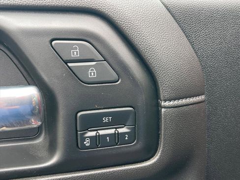 Used 2022 Chevrolet Silverado 2500 LTZ w/ LTZ Plus Package image 5