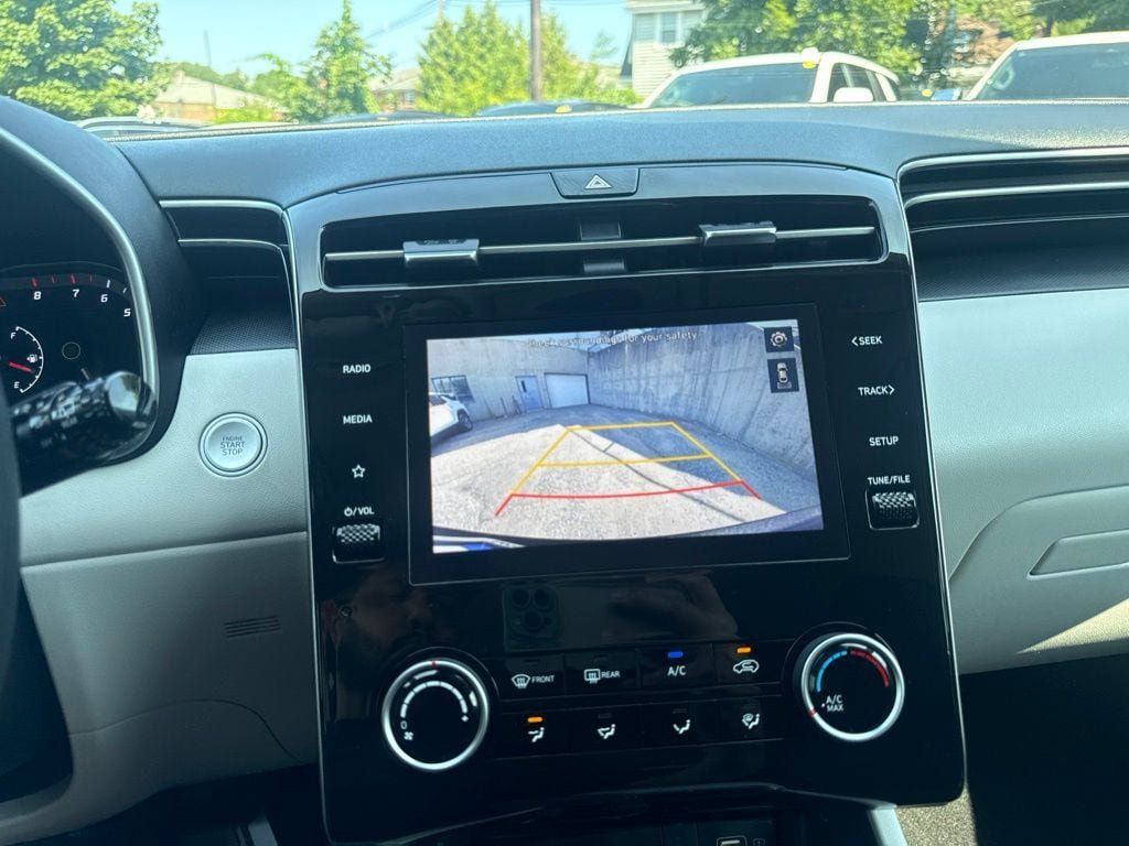 Certified 2023 Hyundai Tucson SEL AWD/4WD image 28