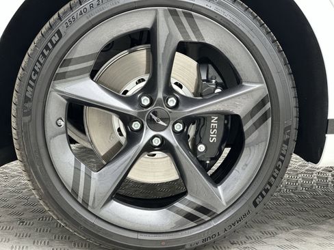 Certified 2026 Genesis GV70 3.5T Sport Prestige AWD/4WD image 10